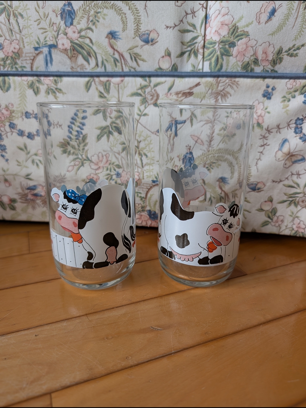 Set of 2 Cute Cow Print Drinking Glasses
